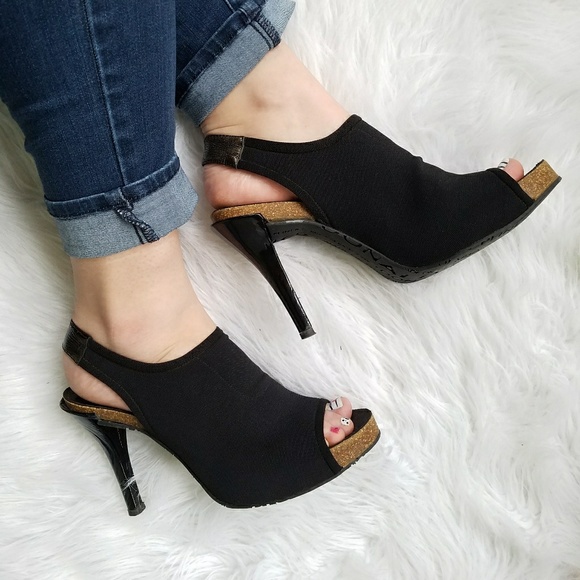 Donald J. Pliner Shoes - Donald J. Pliner Gussy Stretch Slingback Heels